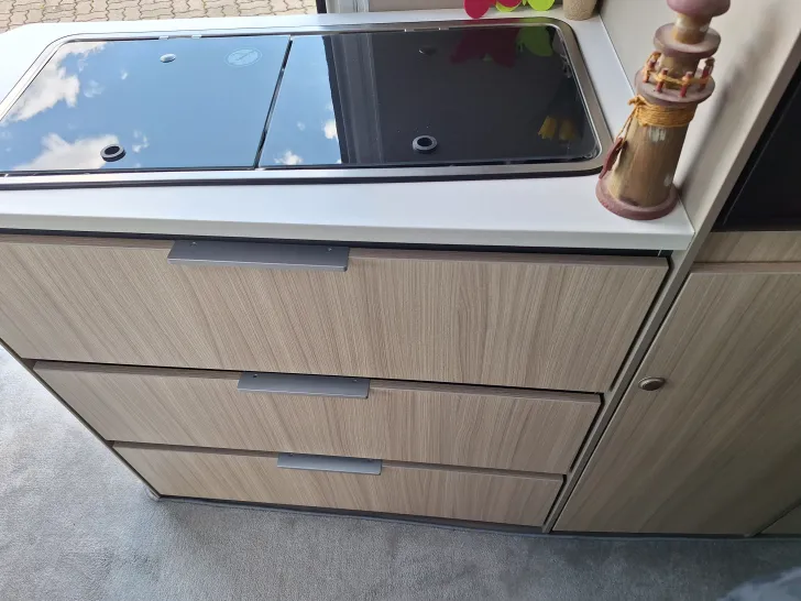 Fahrzeugbild Adria Twin Plus 600 SPB Wechselrichter Solar 2xAGM TV #21