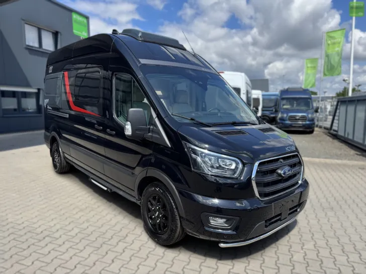 Fahrzeugbild Bürstner Lineo C 590 Active Automatik Bi-Xenon 170PS #1