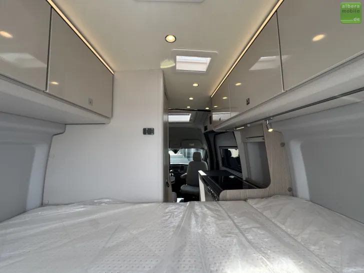 Fahrzeugbild Bürstner Lineo C 590 Active Automatik Bi-Xenon 170PS #22