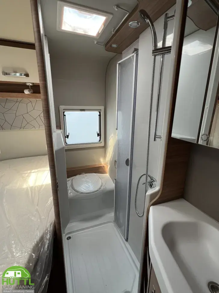 Fahrzeugbild Weinsberg CaraCompact 600 MF EDITION [Pepper] Mietwagen verfügbar ab Nov´26 #12