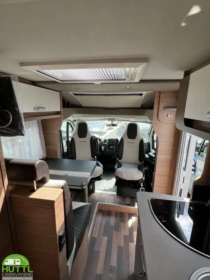 Fahrzeugbild Weinsberg CaraCompact 600 MF EDITION [Pepper] Mietwagen verfügbar ab Nov´26 #13