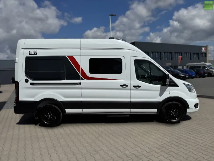 Fahrzeugbild Bürstner Lineo C 590 Automatik - Jetzt 16.790Euro sparen! #3