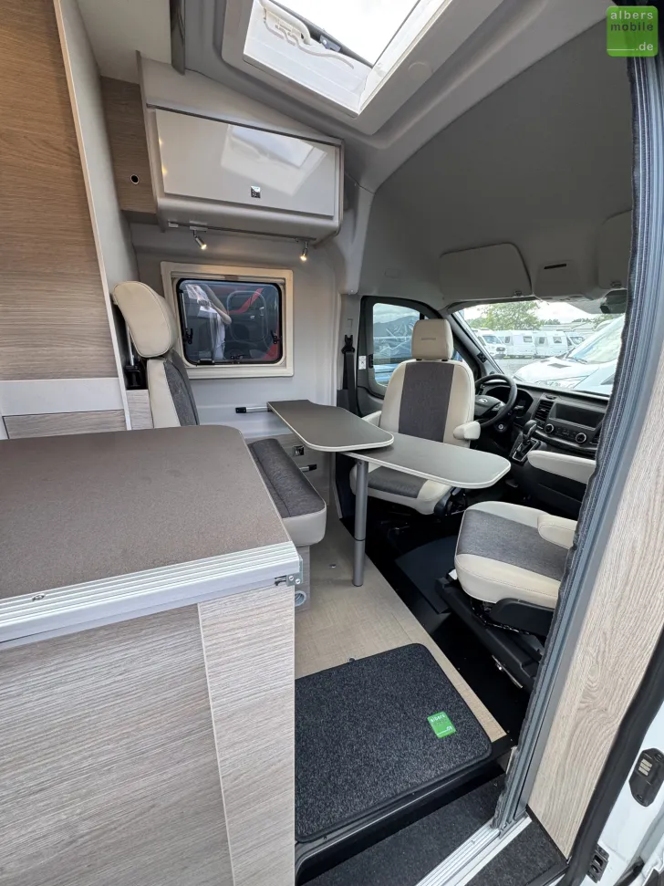 Fahrzeugbild Bürstner Lineo C 590 Automatik - Jetzt 16.790Euro sparen! #8