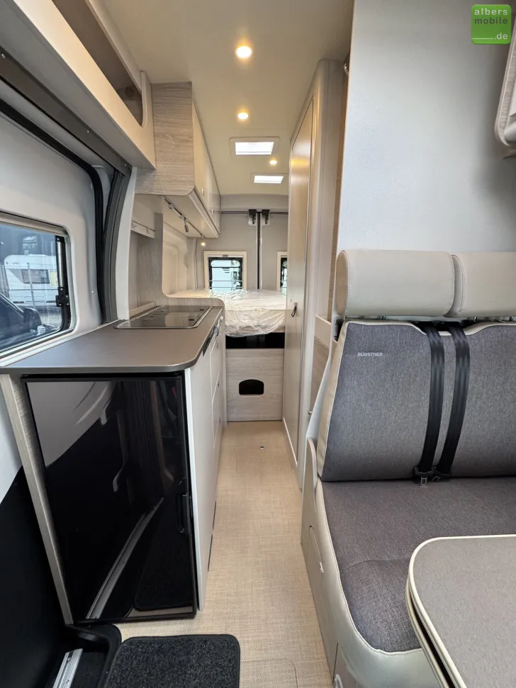 Fahrzeugbild Bürstner Lineo C 590 Automatik - Jetzt 16.790Euro sparen! #15