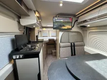 Fahrzeugbild Malibu Van First Class - Two Rooms 640 LE RB #13