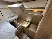 Fahrzeugbild Malibu Van First Class - Two Rooms 640 LE RB #29
