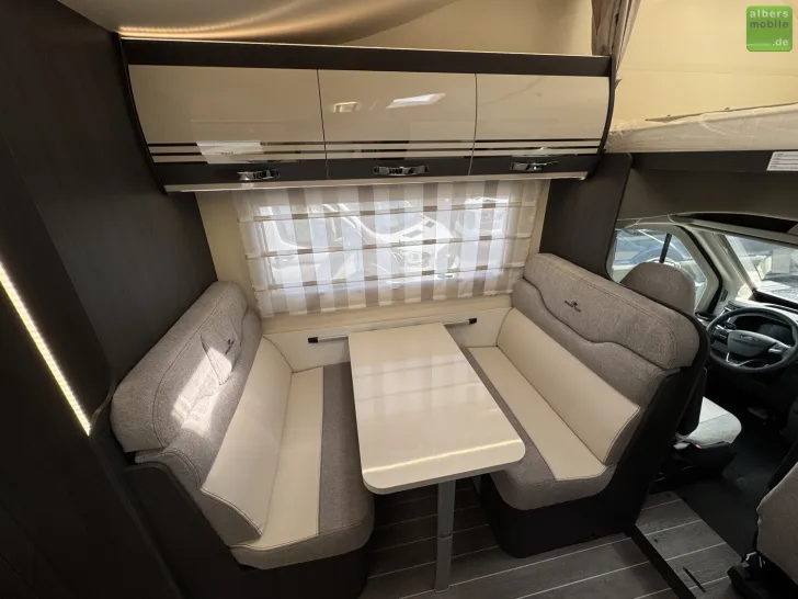 Fahrzeugbild Roller Team Kronos 279 M Automatik 8 Schlafplätze Skyroof #10