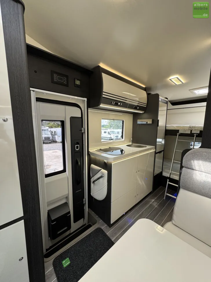 Fahrzeugbild Roller Team Kronos 279 M Automatik 8 Schlafplätze Skyroof #11