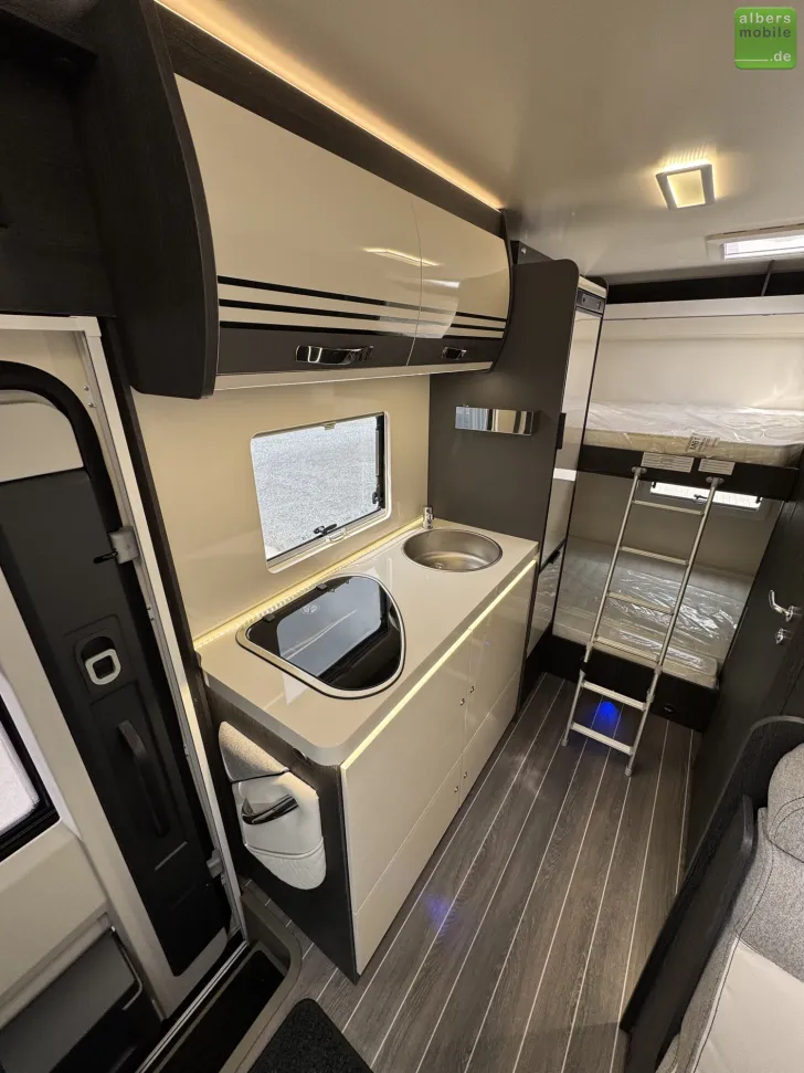 Fahrzeugbild Roller Team Kronos 279 M Automatik 8 Schlafplätze Skyroof #13