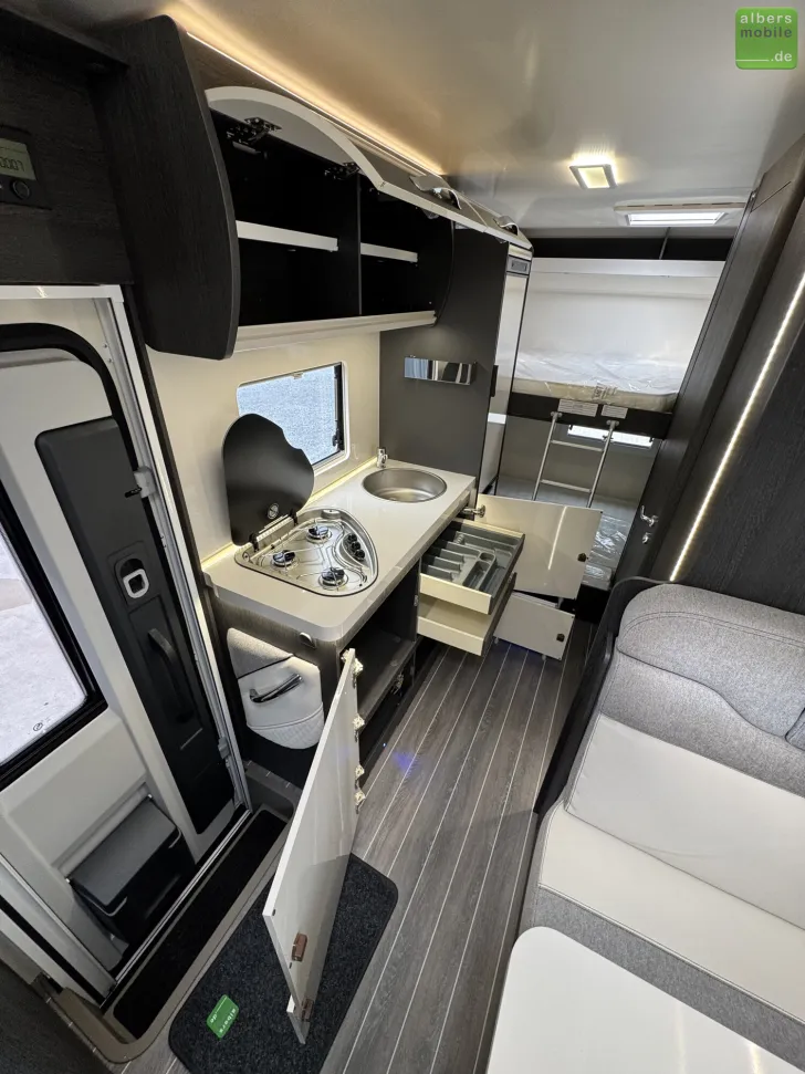 Fahrzeugbild Roller Team Kronos 279 M Automatik 8 Schlafplätze Skyroof #14