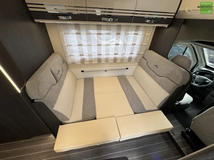 Fahrzeugbild Roller Team Kronos 279 M Automatik 8 Schlafplätze Skyroof #26