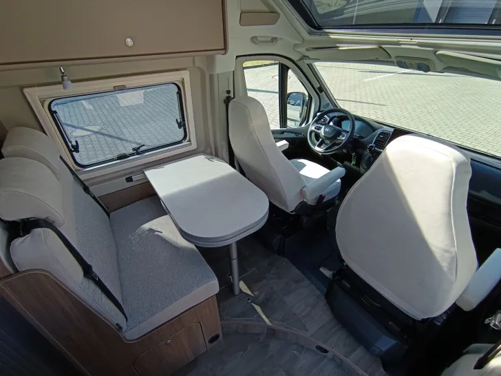 Fahrzeugbild Carado pro+ CV 640 #18