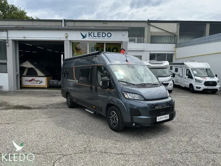 Fahrzeugbild Malibu Van First Class - Two Rooms 640 LE RB #1