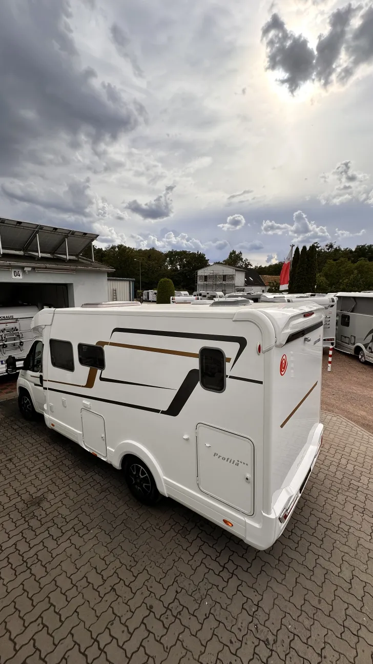 Fahrzeugbild Eura Mobil Profila T 695 HB 1. Hand, wenig Kilometer #5