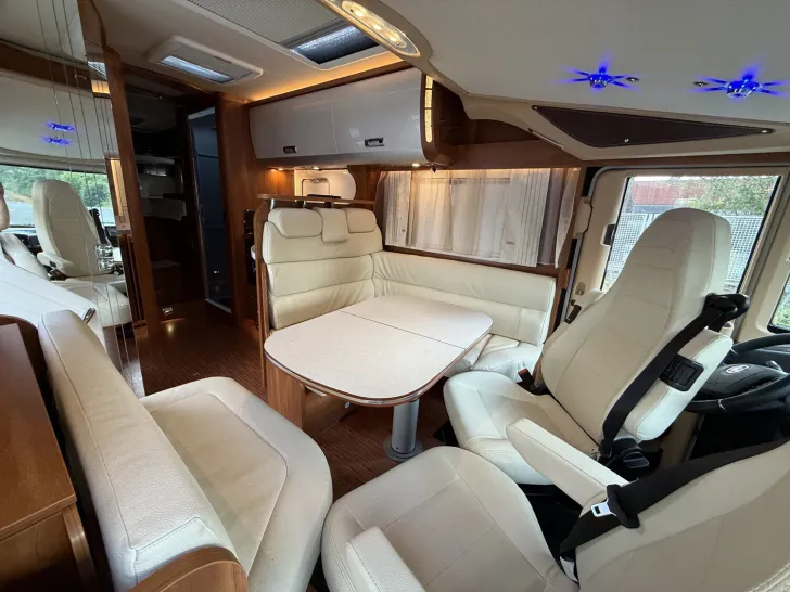 Fahrzeugbild Laika Kreos 7009 TOP-Ausgestattet - NP 156.000,- Euro #9