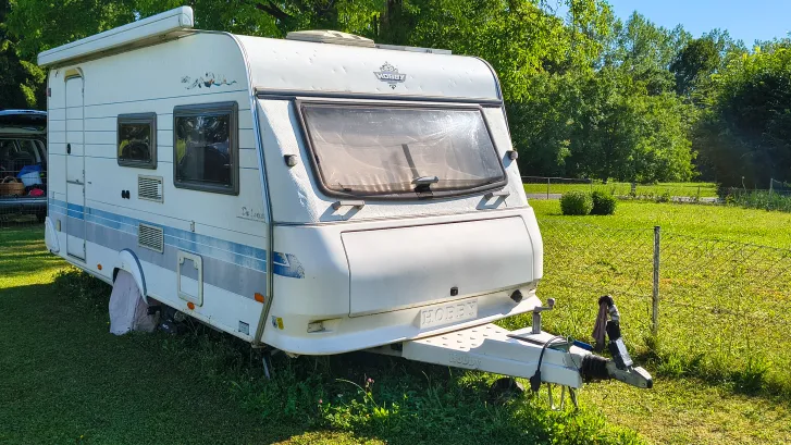 Fahrzeugbild Hobby De Luxe 440 SF #4