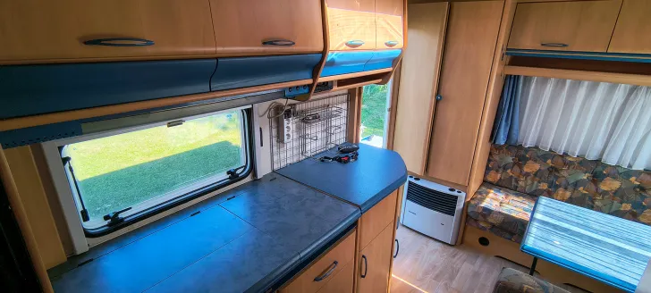 Fahrzeugbild Hobby De Luxe 440 SF #7