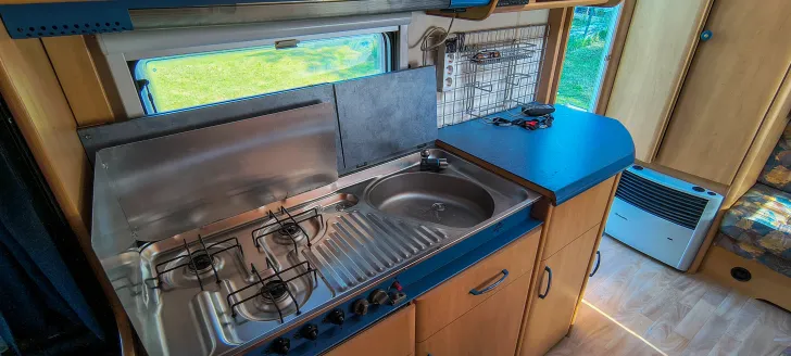 Fahrzeugbild Hobby De Luxe 440 SF #8