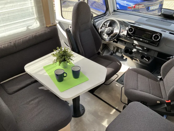 Fahrzeugbild Hymer B-MC I 600 -BlackLine- *Premium*Autarkie*Solar* #9