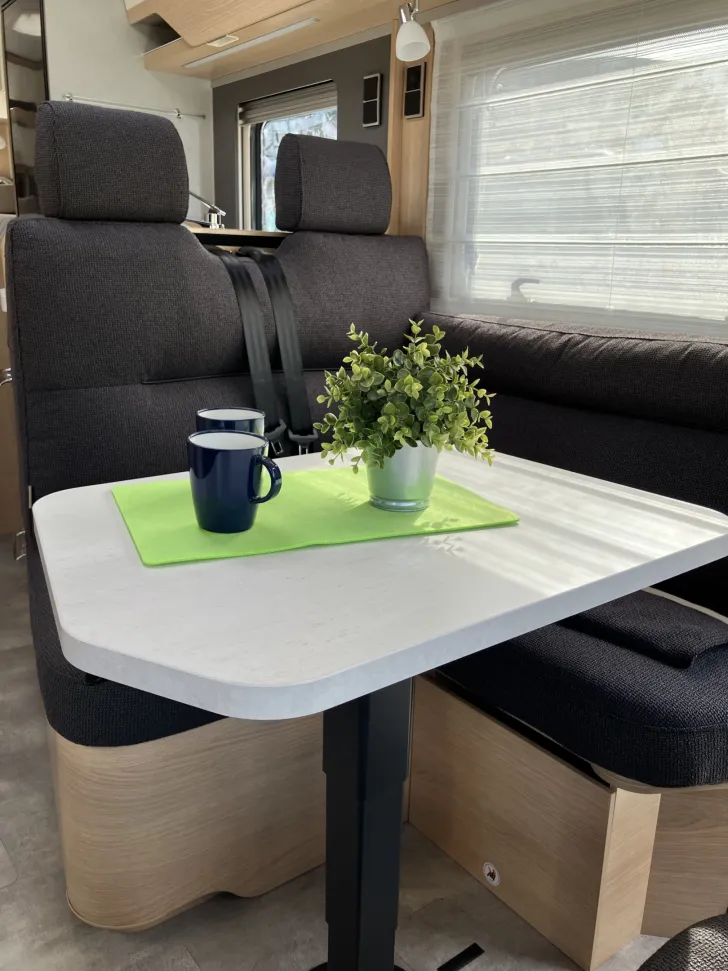 Fahrzeugbild Hymer B-MC I 600 -BlackLine- *Premium*Autarkie*Solar* #11