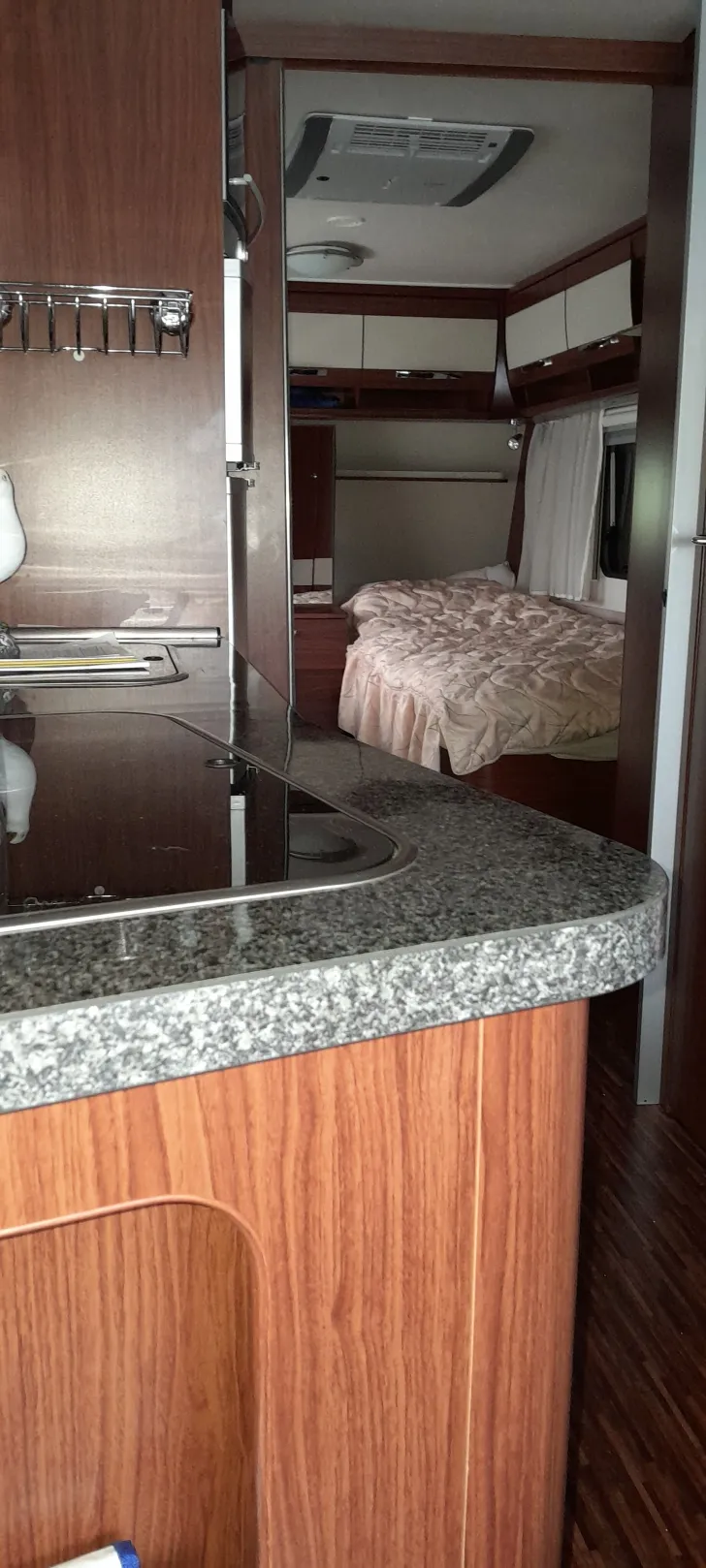 Fahrzeugbild Hymer Eriba Nova S 670 #4