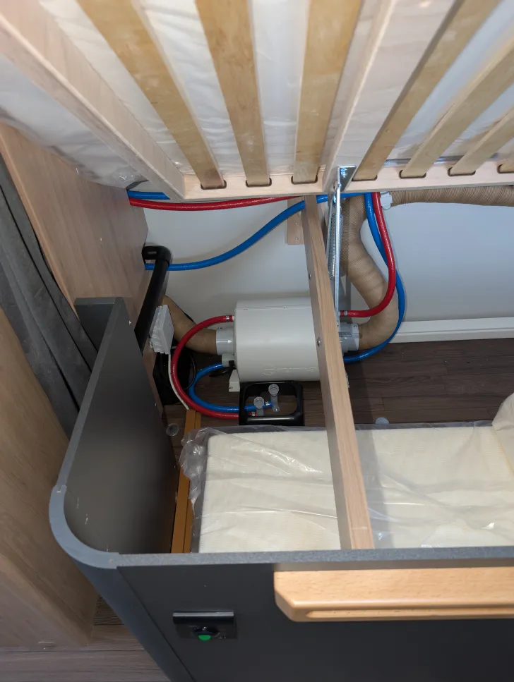 Fahrzeugbild Knaus Sport 460 EU 1800kg *sofort verfügbar* #17