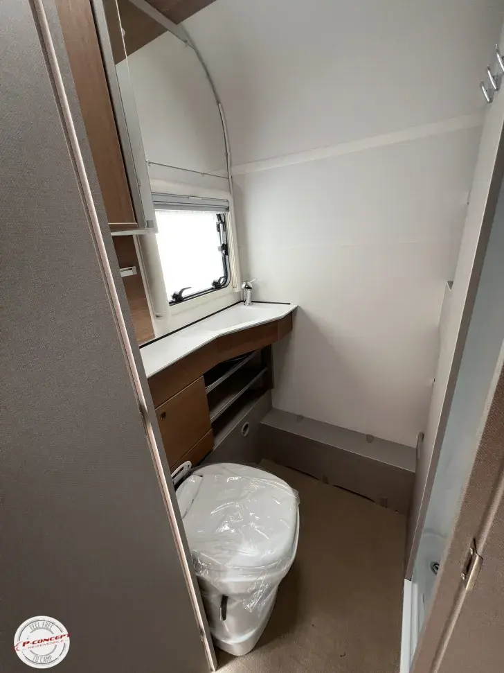 Fahrzeugbild Bürstner Averso 560 TK **Harmony Line** #12