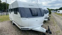 Schräg Vorne Hobby De Luxe 495 UL Auflastung 1.800 kg