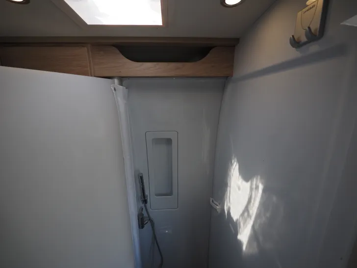 Fahrzeugbild Dethleffs Globetrail 640 ES, Chassis- & Komfort-, Dieselh. #17