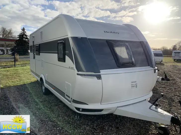 Fahrzeugbild Hobby De Luxe 560 KMFe Modell 2023 #1