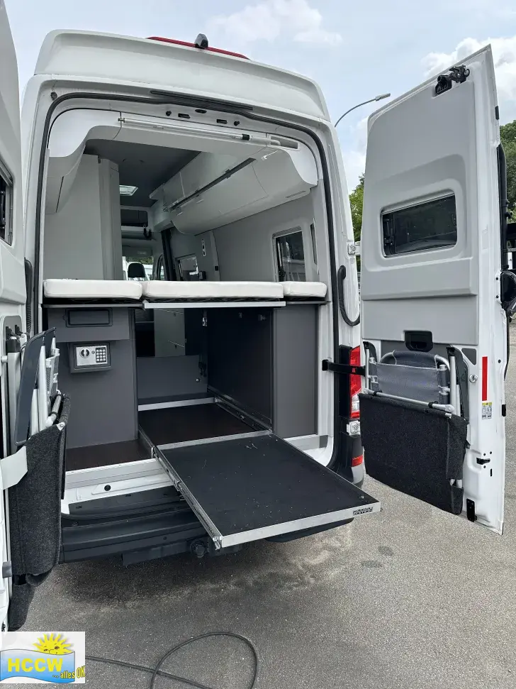Fahrzeugbild VW Grand California 680 Solar 230V, Luftfederung,  SAT #15