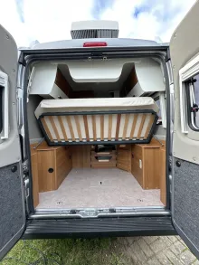Stauraum Erweiterung VanTourer 600 D Radio, Navi & RFK / 165 PS