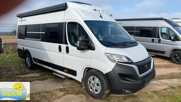 Schräg Vorne VanTourer 630 L mit Aufstelldach