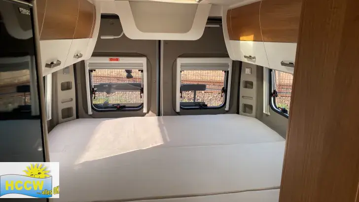 Betten VanTourer 630 L mit Aufstelldach