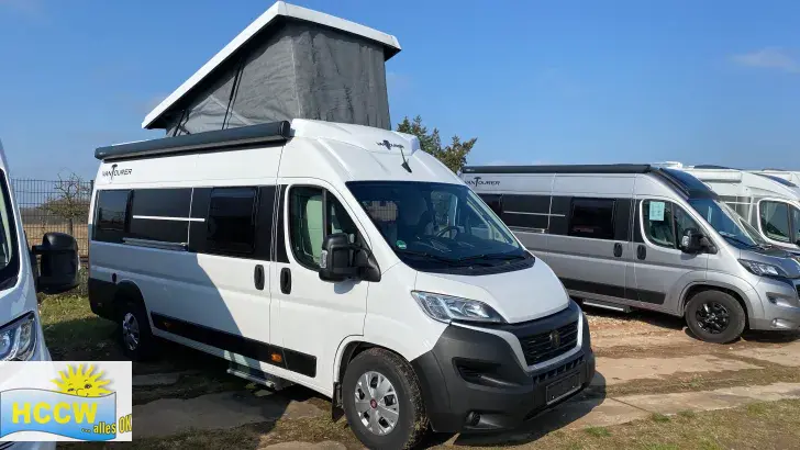 Seitlich VanTourer 630 L mit Aufstelldach