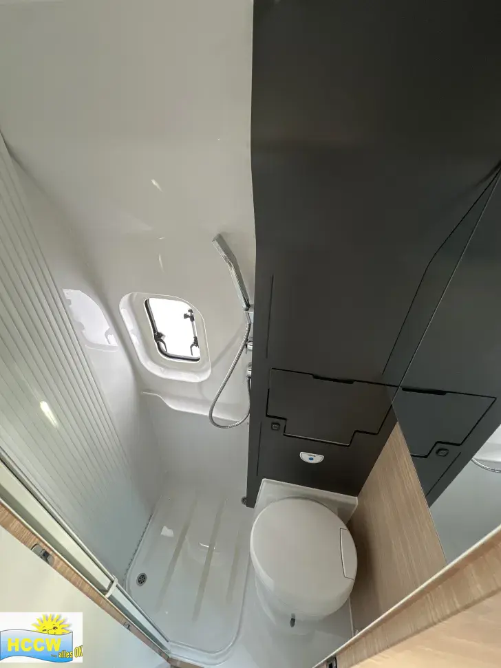 Toilette Hobby MAXIA VAN 680 ET 177 PS Automatik