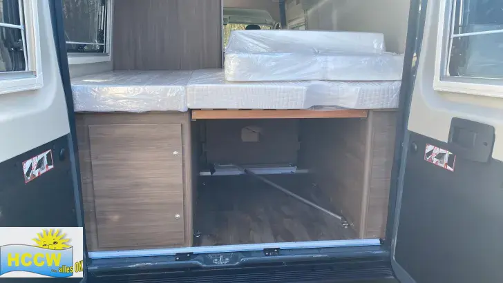 Heckgarage Carado Camper Van 600 PRO