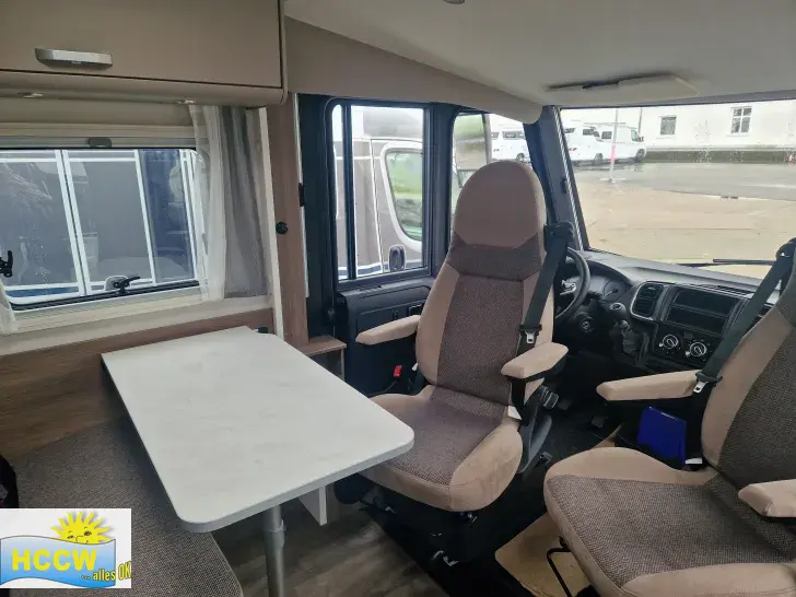 Fahrzeugbild Carado I 338 pro + #9