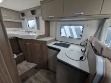 Fahrzeugbild Carado I 338 #17