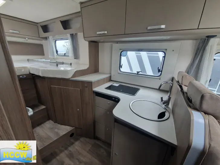 Fahrzeugbild Carado I 338 pro + #17