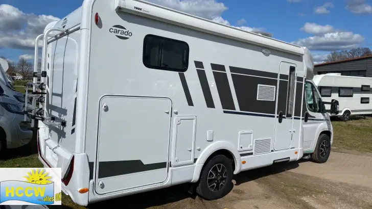 Schräg Hinten Carado T 338 pro + Paket