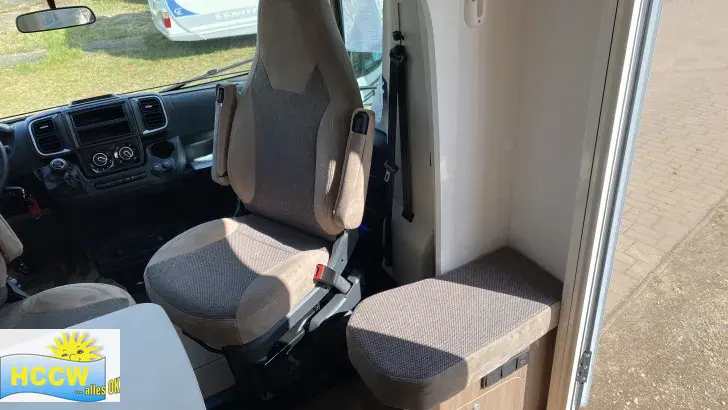 Weitere Sitzgruppe Carado T 338 pro + Paket