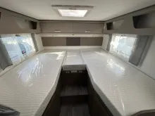 Betten Carado T 447 Pro + / 165 PS + Hubbett