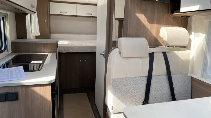 Fahrzeugbild Carado VAN 339 #5