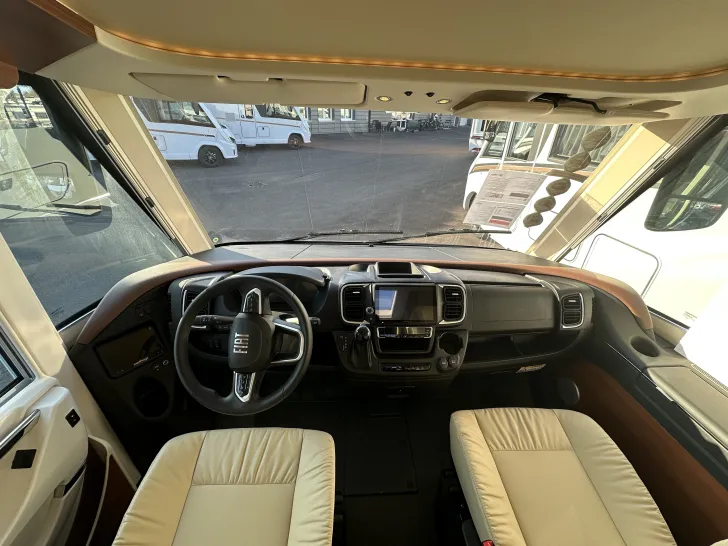 Fahrzeugbild Carthago chic c-line I 4.9 LE L #12