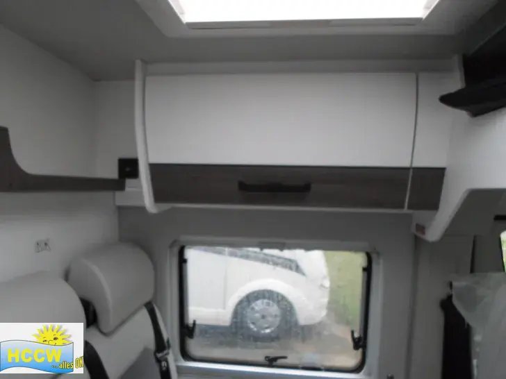 Fahrzeugbild VanTourer 600 L Längsschläfer #11