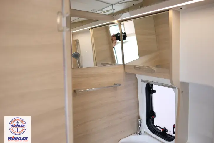 Fahrzeugbild Forster V 636 EB Vantasy mit Lithiumbatterie & Markise! #10