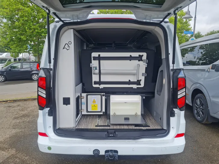 Fahrzeugbild Panama Peak P10+ ACC*AHK*Alus*Solar*Allwetter #18