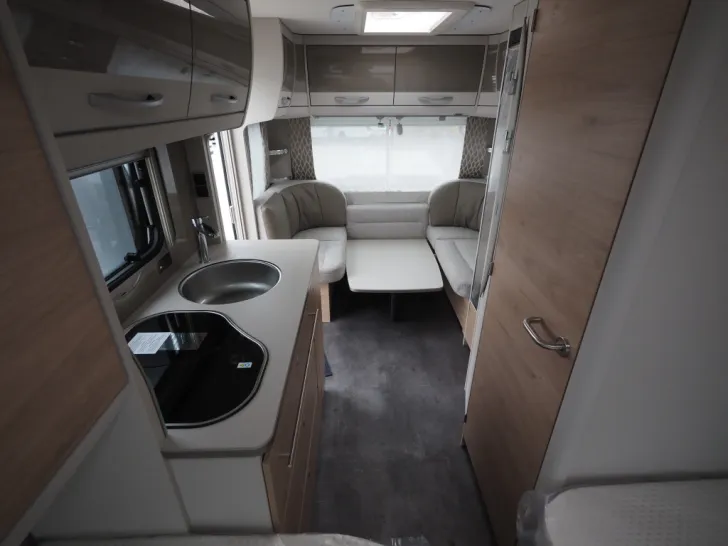 Fahrzeugbild Dethleffs Nomad 460 EL, 38.626,-€ Listenpreis #15