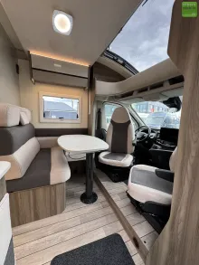 Fahrzeugbild Roller Team Kronos Fit 281TL Markise Automatik Einzelbetten #9